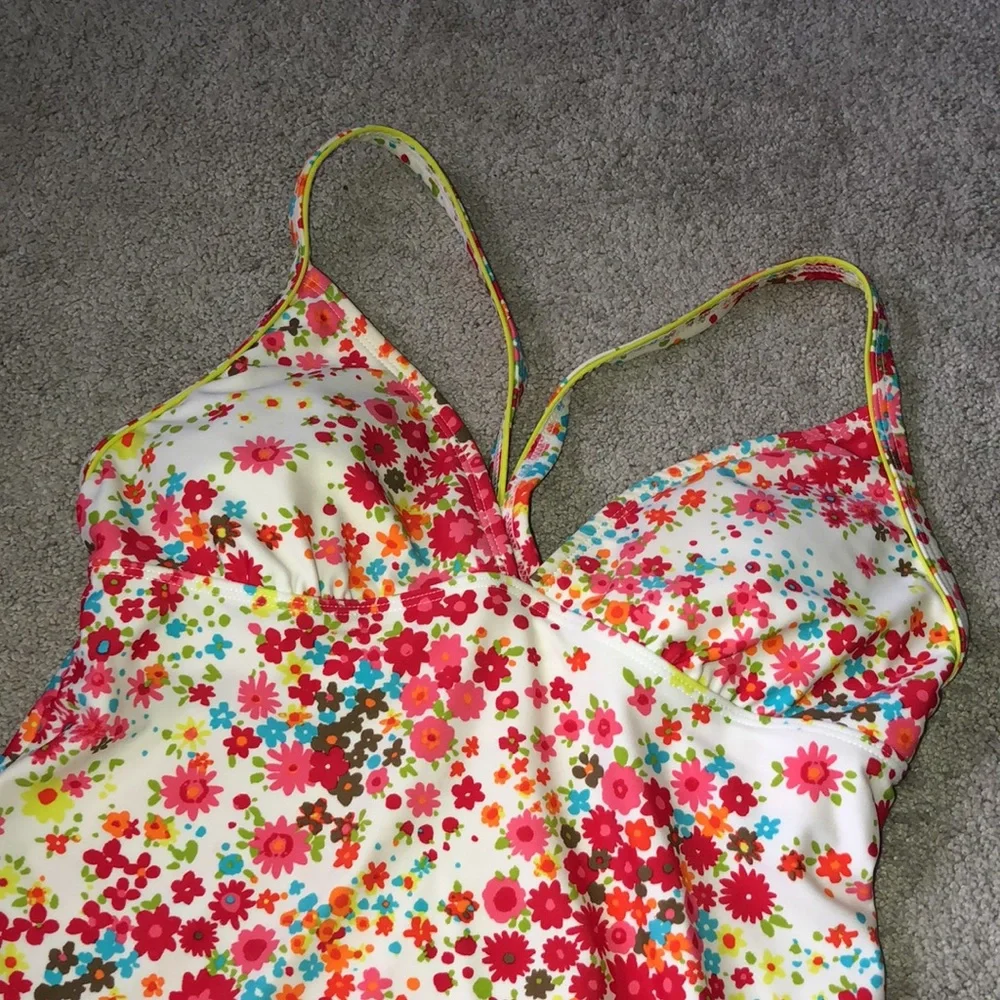 Athleta Tankini Top Swimwear XS Floral‎ Multi Colored
